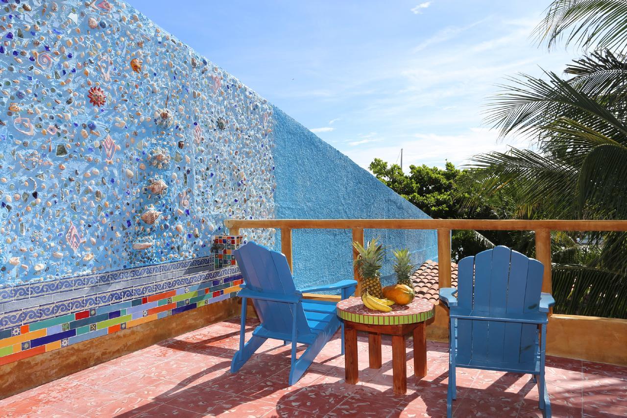El Milagro Beach Hotel And Marina Isla Mujeres Exteriör bild